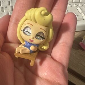 Disney doorables let's go! Aurora (Sleeping Beauty)